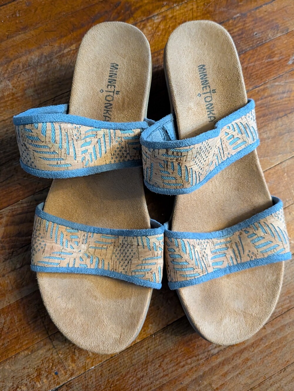 Minnetonka Slip On Sandals Blue & Beige